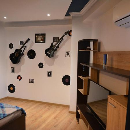 M@D Music Apartment Тимишоара Экстерьер фото
