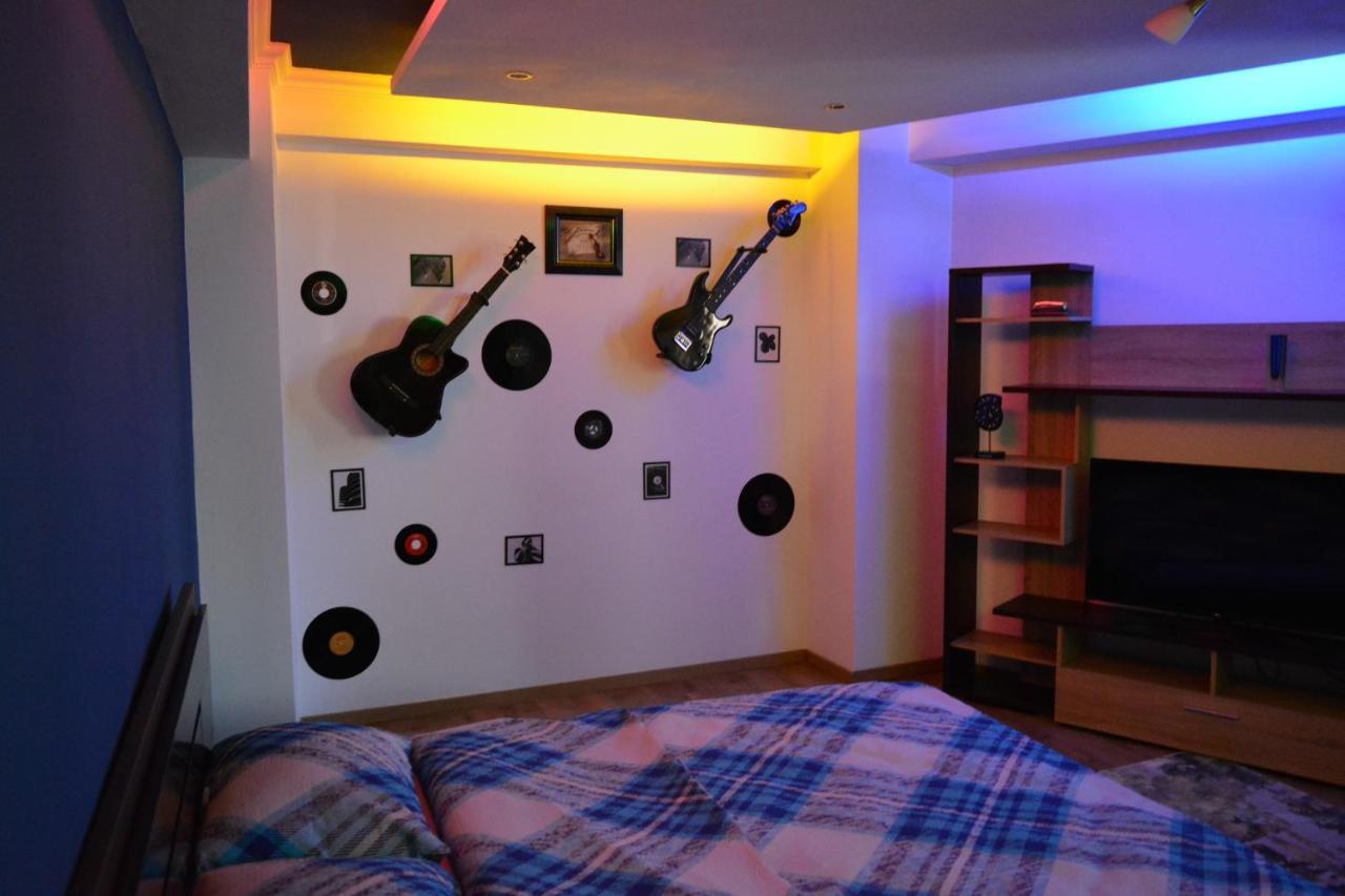 M@D Music Apartment Тимишоара Экстерьер фото
