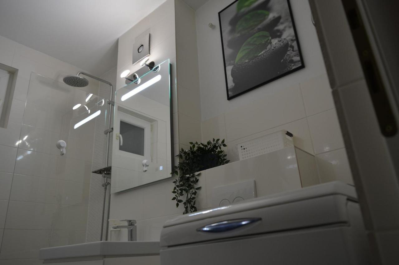 M@D Music Apartment Тимишоара Экстерьер фото